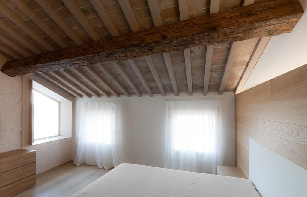 rif. 4979 (8)b camera matrimoniale