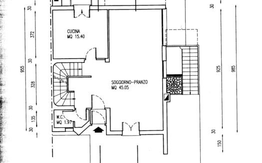 Abbinata con giardino alle porte della città