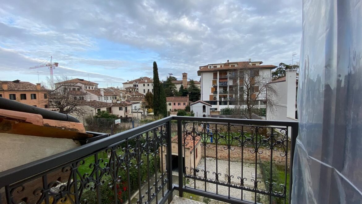 whatsapp image 2025 12 22 at 14.28